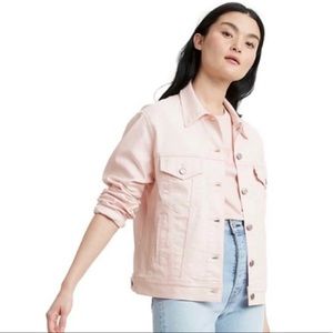 Levi’s Ex-Boyfriend Trucker Jacket in Peachy Pink